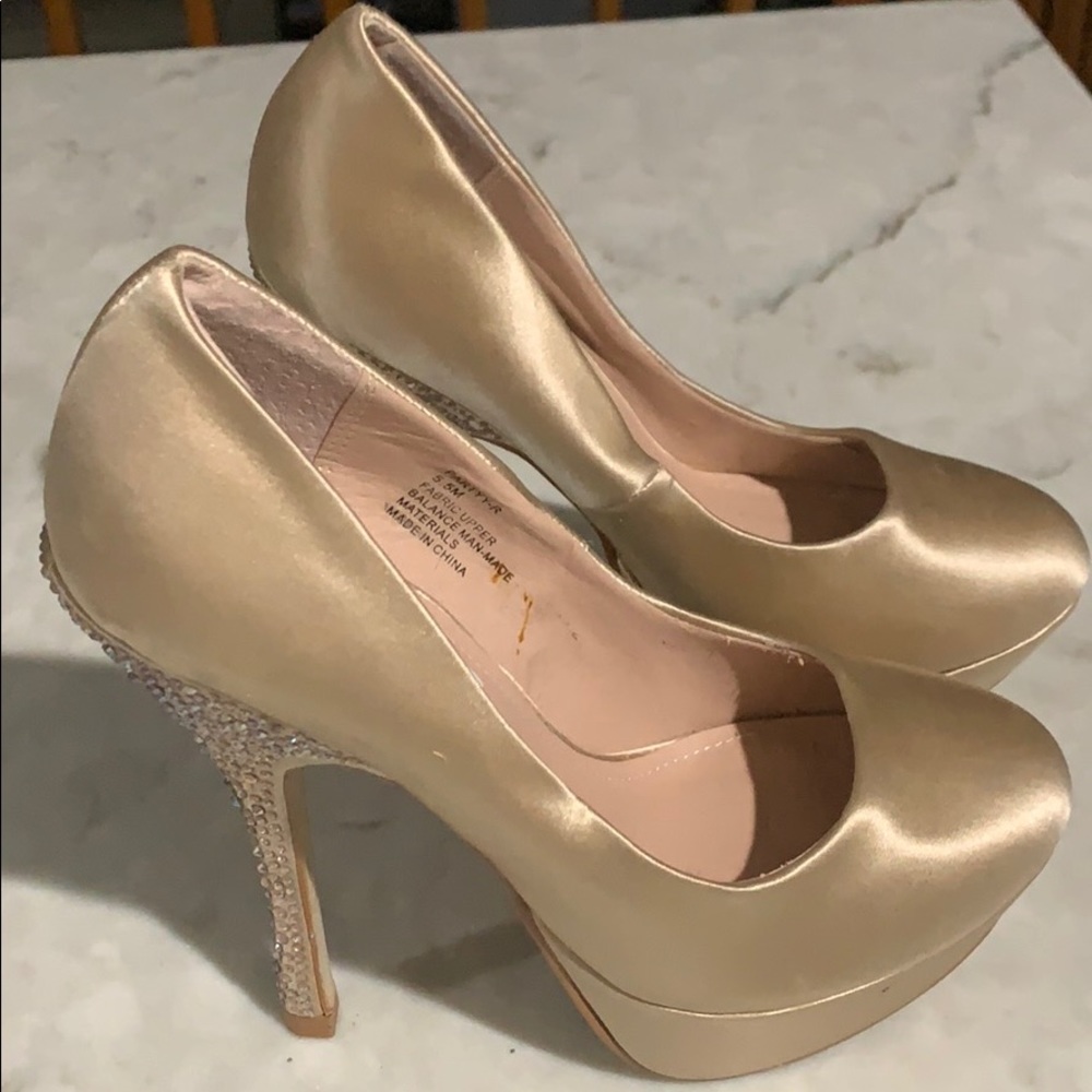 Steve Madden very high heels